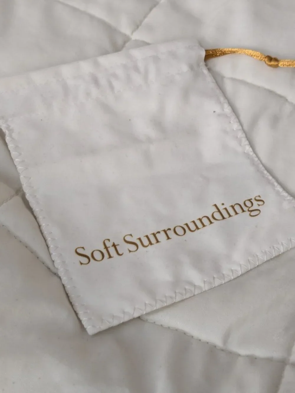 Soft Surroundings Cream Velveteen Drawstring Jewelry Dust Bag for Storage Gifts